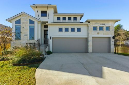 111 Carolina Jasmine Dr, San Marcos, TX, 78666-4388 | Card Image