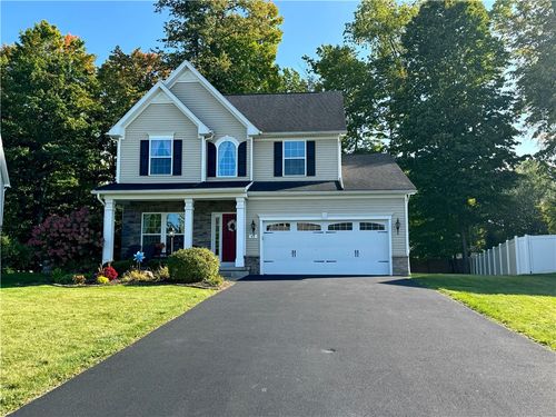 48 Willow Bridge Trl, Penfield, NY, 14526-9802 | Card Image