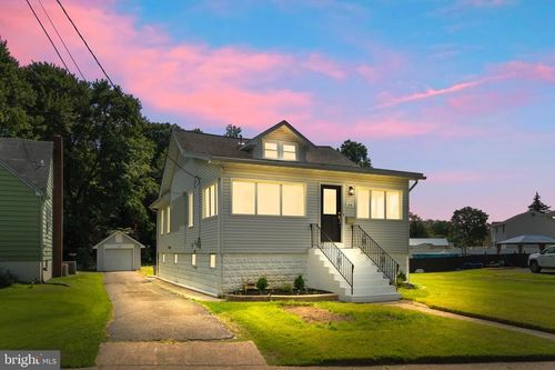 220 S Forklanding Rd, MAPLE SHADE, NJ, 08052-3259 | Card Image