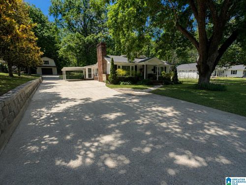 2701 4th Ave N, Clanton, AL, 35045-3034 | Card Image