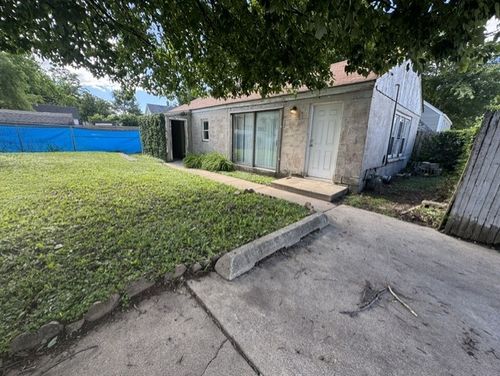 937 Montgomery Avenue, Aurora, IL, 60506 | Card Image