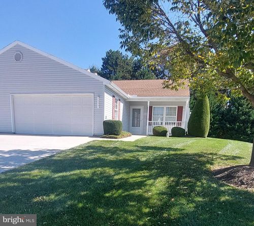 1377 Village Dr, SPRING GROVE, PA, 17362-8735 | Card Image