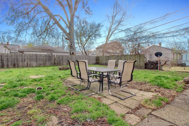 356 E Elza Ave, House other with 3 bedrooms, 1 bathrooms and null parking in Hazel Park MI | Image 24