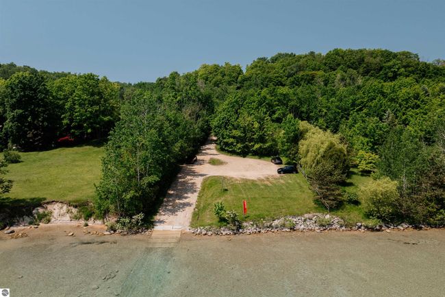 3970 N West Torch Lake Dr, House other with 4 bedrooms, 5 bathrooms and null parking in Kewadin MI | Image 94