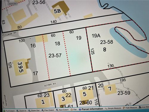 8 River Ave, Bradford, RI, 02808-1219 | Card Image