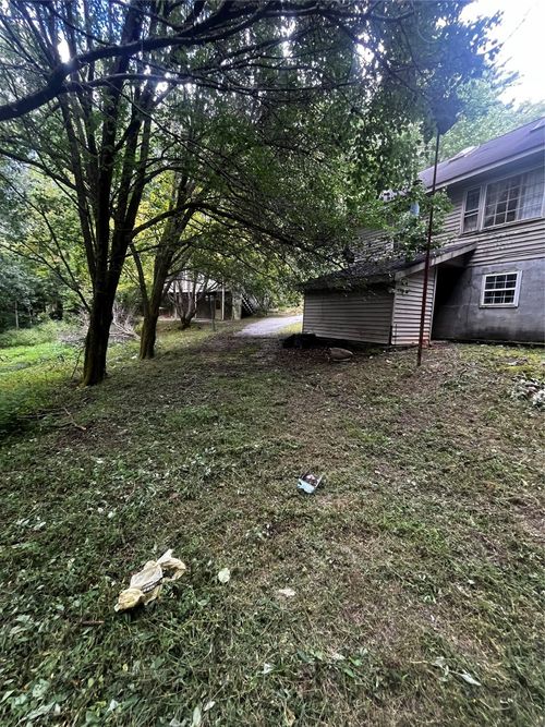 3 Hemlock Ln, Sapphire, NC, 28774-9704 | Card Image