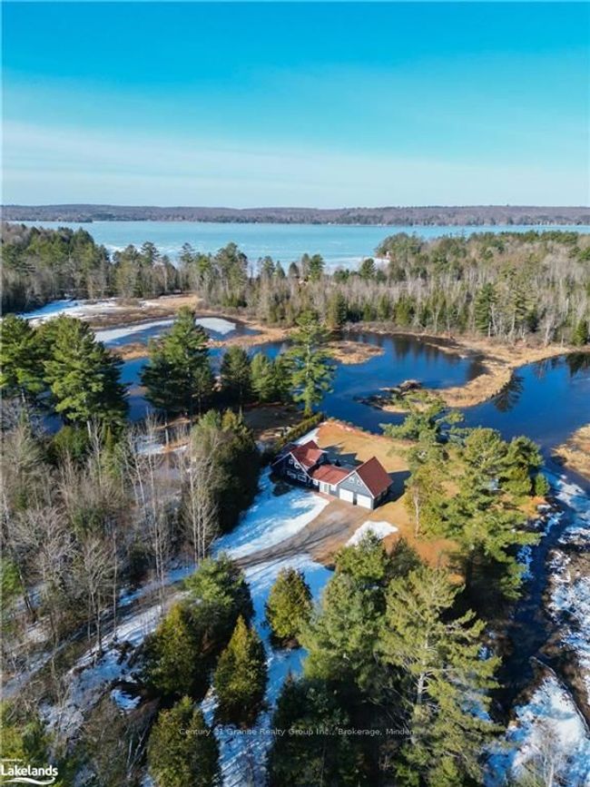 1567 Braeloch Rd, House other with 4 bedrooms, 2 bathrooms and 6 parking in Haliburton ON | Image 44