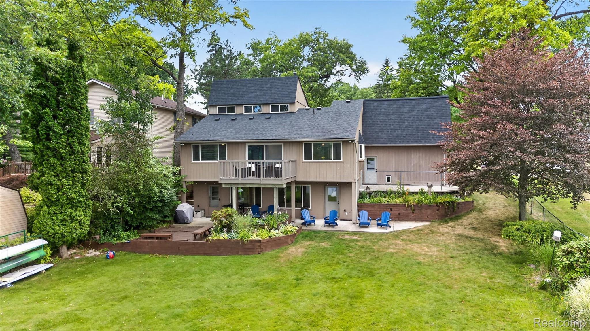 Residential in Orion Charter Township 3