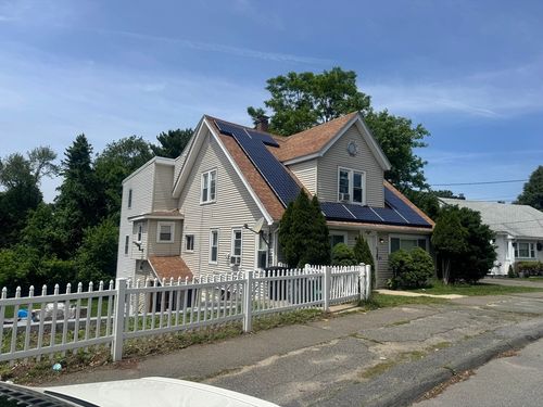57 Vine St, Saugus, MA, 01906-3420 | Card Image