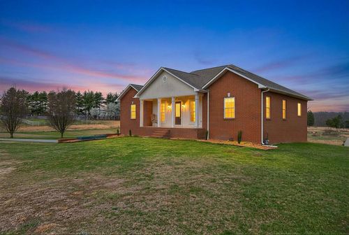 4824 Skyview Dr, Cookeville, TN, 38501-9606 | Card Image