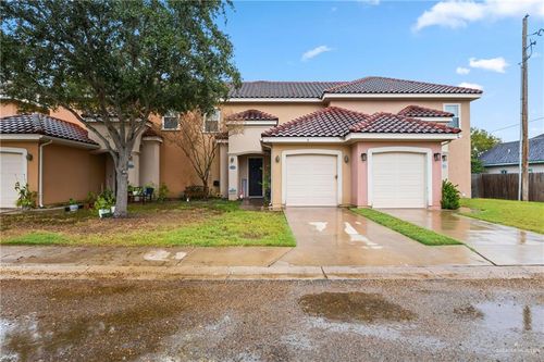 3415 Midtown Cir, Edinburg, TX, 78539-1651 | Card Image