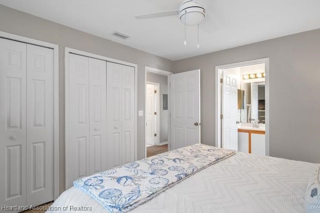guest bedroom | Image 19