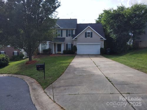 5808 Avian Pl, Concord, NC, 28025-6779 | Card Image