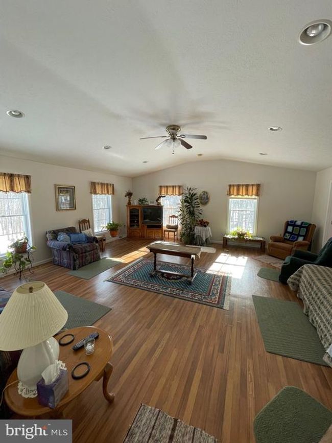 4645 Lower Knobley Rd, House other with 4 bedrooms, 4 bathrooms and null parking in MAYSVILLE WV | Image 28