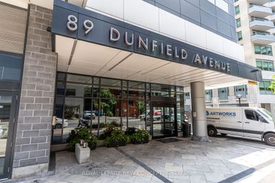 1901 - 89 Dunfield Ave, Condo with 1 bedrooms, 1 bathrooms and 1 parking in Toronto ON | Image 2