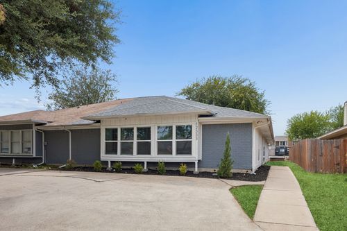 12333 Ferris Creek Ln, Dallas, TX, 75243-2910 | Card Image