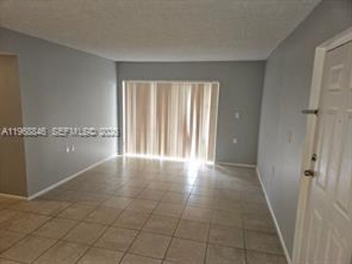 apt-j-1153 Lake Victoria Dr, West Palm Beach, FL, 33411-9323 | Card Image