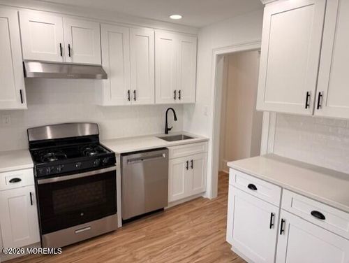 2-304 Lareine Ave, Bradley Beach, NJ, 07720-1337 | Card Image