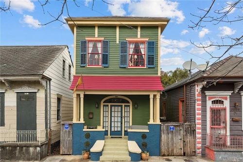 3805 Dauphine St, New Orleans, LA, 70117-5719 | Card Image