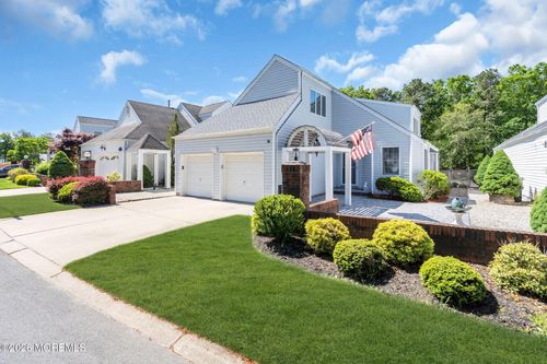 98 Longwood Dr, Manahawkin, NJ, 08050-5408 | Card Image