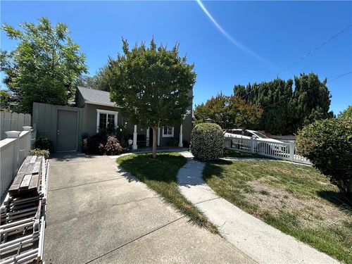 524 Alameda De Las Pulgas, Redwood City, CA, 94062-2908 | Card Image