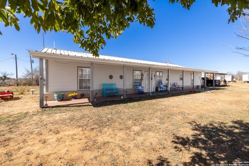 944 County Road 769, Devine, TX, 78016-4482 | Card Image