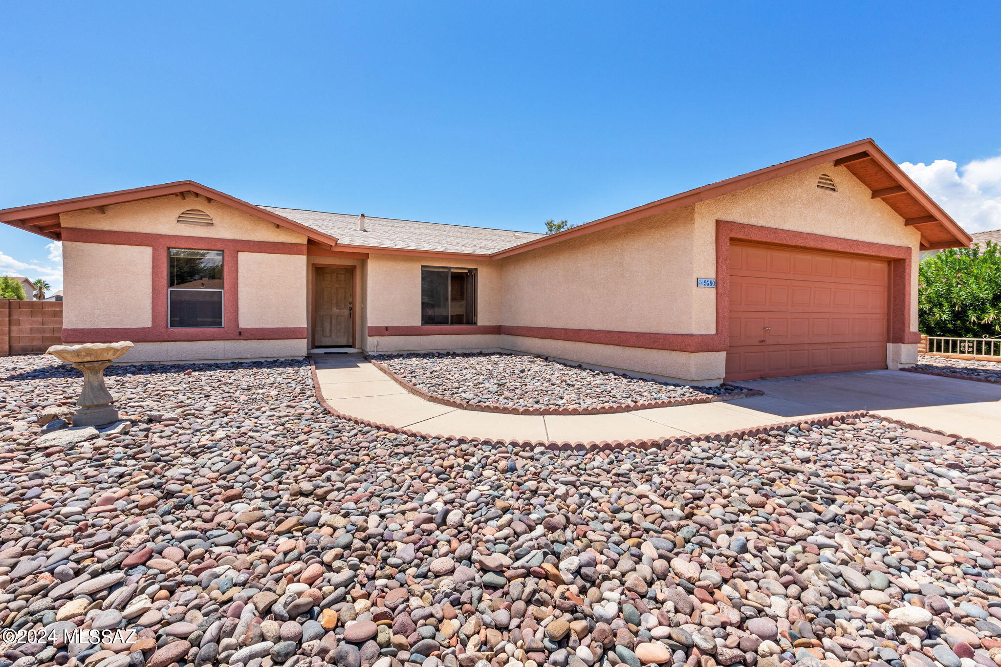Caldwell Dr, Tucson, AZ 85747