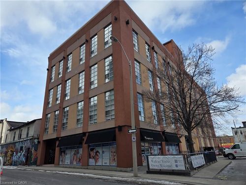 202-11 Rebecca St, Hamilton, ON, L8R3H7 | Card Image