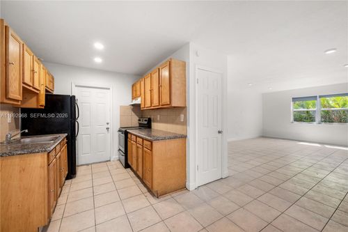 apt-b-608 Sw 16th Ave, Fort Lauderdale, FL, 33312-7677 | Card Image