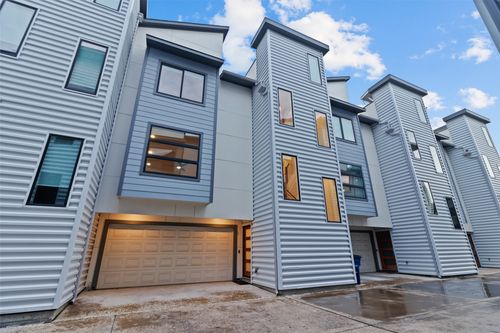 3-1925 California Dr, Dallas, TX, 75204-4610 | Card Image