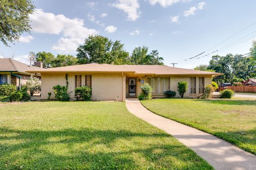 200 E Scotland Dr, Irving, TX, 75062-8602 | Card Image