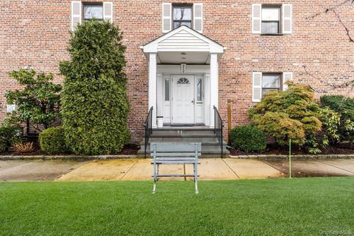 apt-1a-210 Fulton St, Farmingdale, NY, 11735-2513 | Card Image