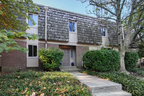 3330 Montavesta Rd, Lexington, KY, 40502 | Card Image