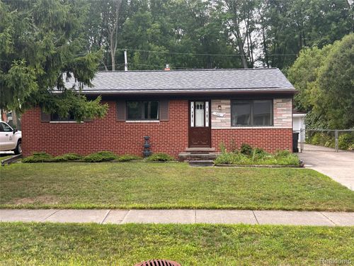 340 Trombley Drive, Troy, MI, 48083 | Card Image