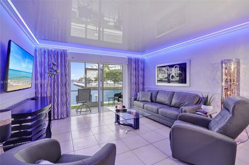 apt-110-2600 Diana Dr, Hallandale Beach, FL, 33009-4806 | Card Image