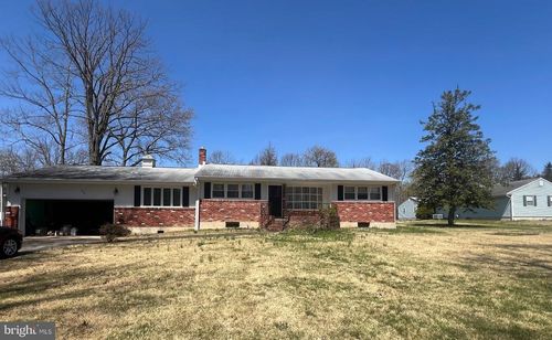 205 Hendricks Ave, WATERFORD WORKS, NJ, 08089-1646 | Card Image