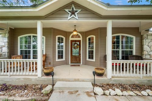 161 N Stallion Estates Dr, Spring Branch, TX, 78070-3735 | Card Image
