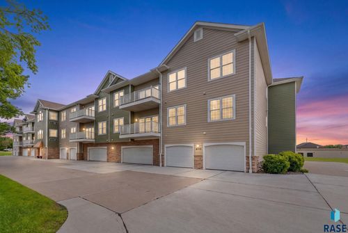208-6112 S Avalon Ave Avenue, Sioux Falls, SD, 57108 | Card Image
