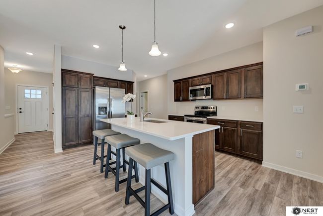 6130 S 87 Th St, Townhouse with 3 bedrooms, 3 bathrooms and 2 parking in Lincoln NE | Image 6
