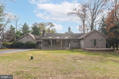 612 Doublewoods Rd, LANGHORNE, PA, 19047-2316 | Card Image