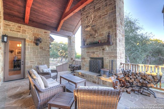 121 Wine Cup, House other with 4 bedrooms, 3 bathrooms and null parking in Spring Branch TX | Image 5
