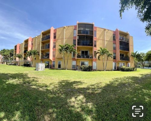 206-7-4705 Nw 7th St, Miami, FL, 33126-2259 | Card Image