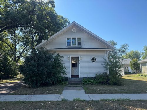 1-2-915 Miles Street, Chippewa Falls, WI, 54729 | Card Image