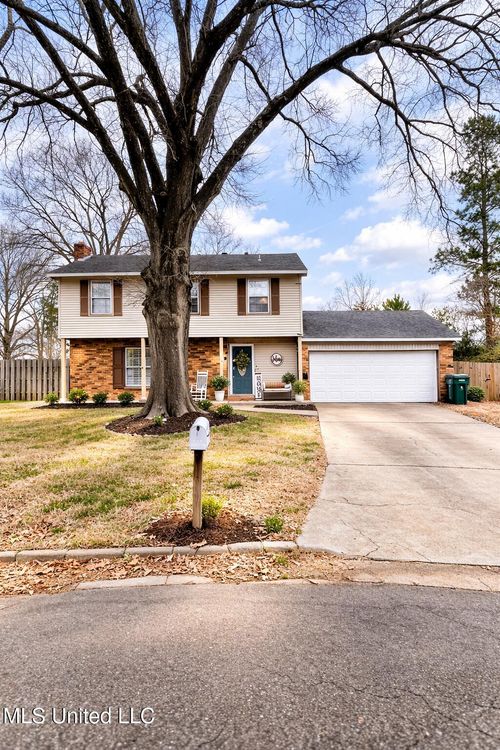 718 Cumberland Cv, Southaven, MS, 38671-3920 | Card Image