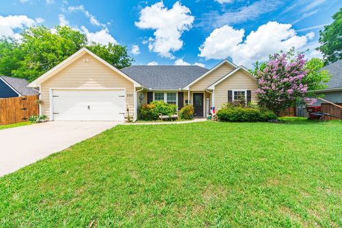 707 N Main St, Farmersville, TX, 75442-1101 | Card Image