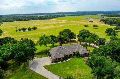 3790 S Fm 730, Decatur, TX, 76234-4951 | Card Image