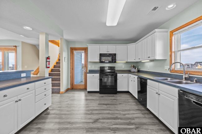 54078 Tidesedge Ct, House other with 7 bedrooms, 8 bathrooms and null parking in Frisco NC | Image 8