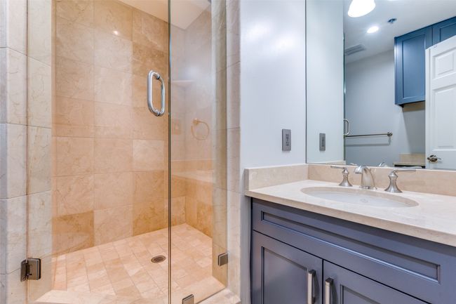 APT-900 - 5909 Luther Ln, Condo with 2 bedrooms, 2 bathrooms and null parking in Dallas TX | Image 15
