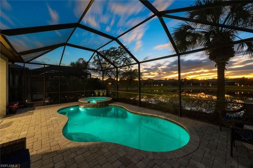 7639 Jacaranda Ln, NAPLES, FL, 34114-2800 | Card Image
