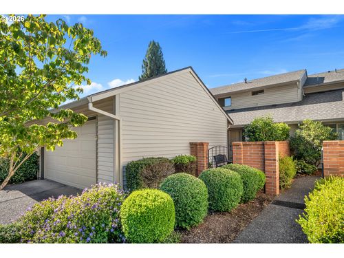 9520 Sw Lakeside Dr, Tigard, OR, 97224-5669 | Card Image